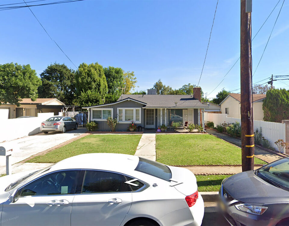 10320 Hillview Ave, Chatsworth, CA 91311